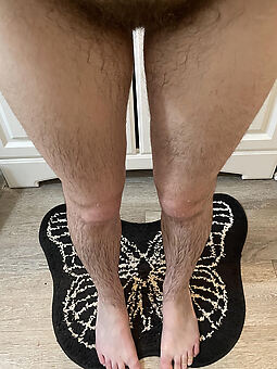 Women Hairy Legs Pics