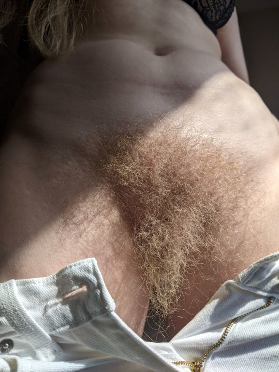 exposed hairy blondes porn pics