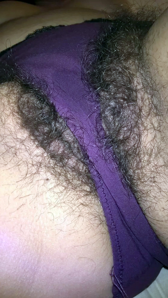 hairy pussy in cut-offs